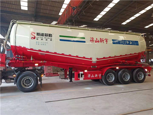 散裝水泥物料運輸車