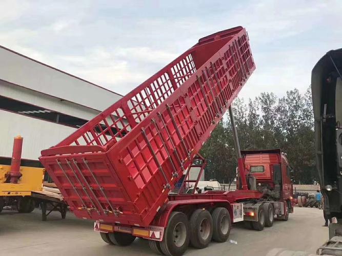 后翻自卸半掛車(chē)